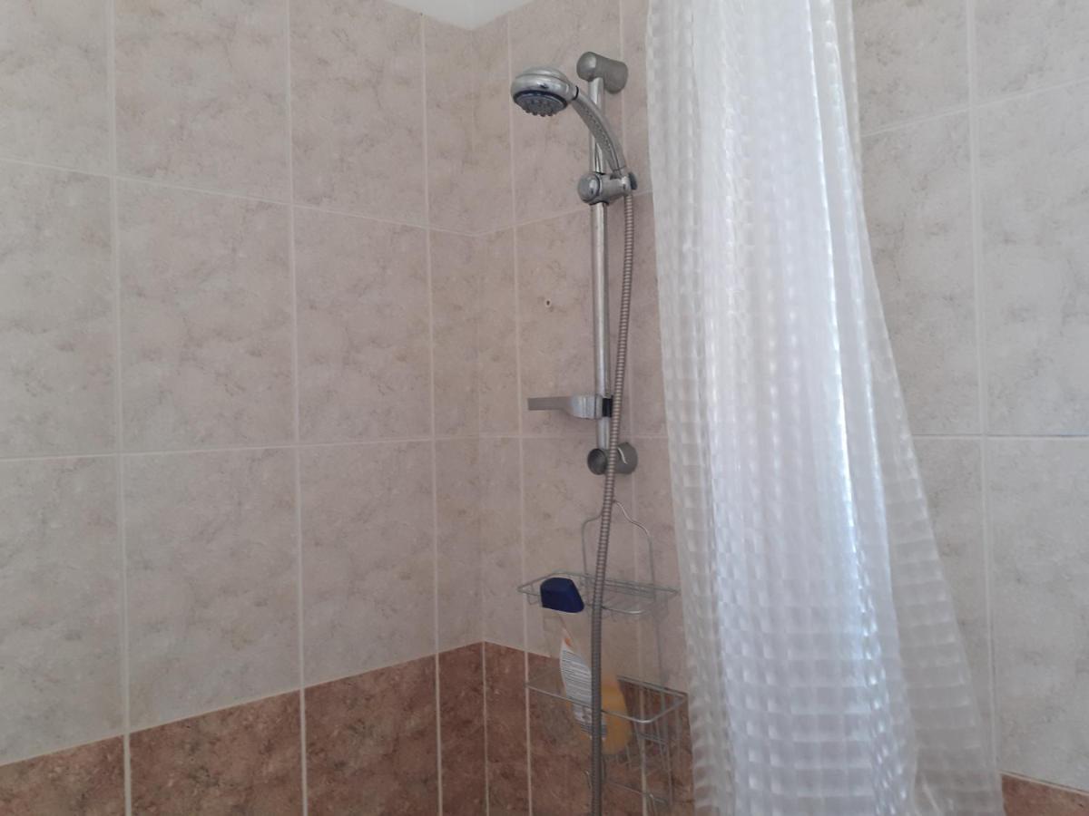 Beautiful 2-Bed House In Mandria Paphos Villa Buitenkant foto